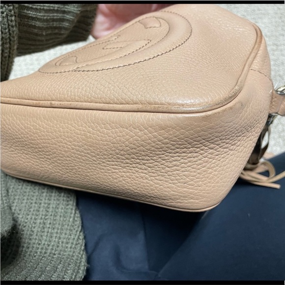 Authentic GUCCI
Pebbled Calfskin Small Soho Disco - Picture 4 of 12